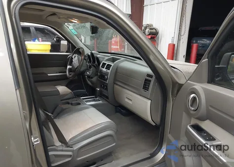 2007 Dodge Nitro Slt/Rt z USA, uszkodzony, nr VIN 1D8GT58K17W545853